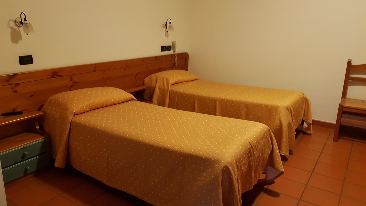 Casa Del Sole Bed & Breakfast ลาติสซานา ภายนอก รูปภาพ